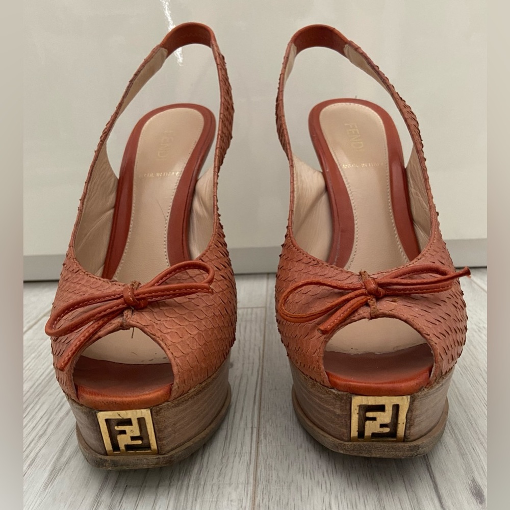 Fendi Logo Orange Skin Platform Slingback Heels Sandals Stilettos Size 37.7 7.5